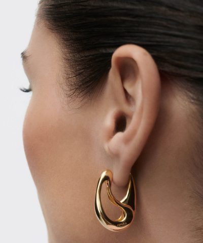 Alternative view of PDPaola Brisa Hoop Earrings