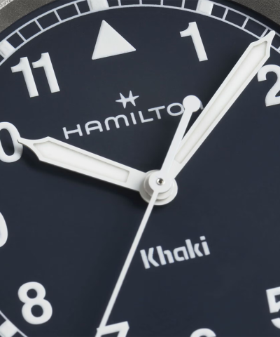 Alternative view of Hamilton Khaki Field Quartz 33mm - H69301140