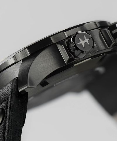 Alternative view of Hamilton Khaki Aviation X-Wind Day Date Auto 45MM - H77785733