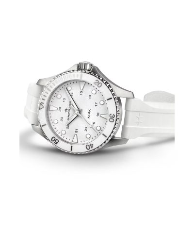 Alternative view of Hamilton Khaki Navy Scuba Quartz 37mm - H82221310