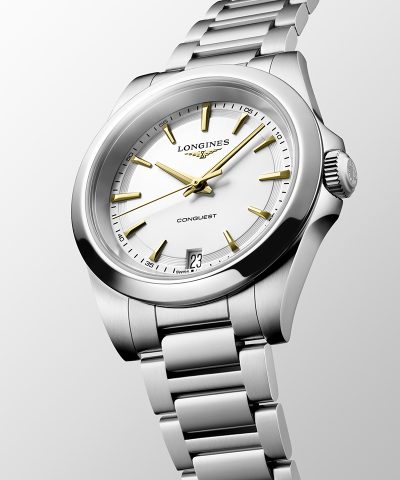 Alternative view of Longines Conquest 34mm - L3.460.4.12.6
