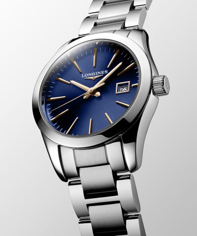 Alternative view of Longines Conquest Classic 29mm - L2.286.4.92.6