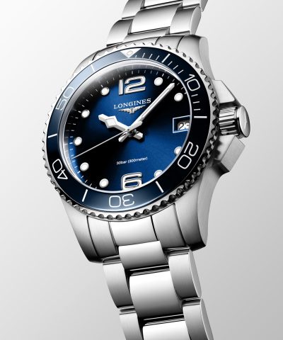 Alternative view of Longines HydroConquest Ceramic 32MM - L3.370.4.96.6