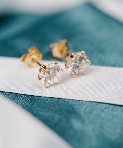 Alternative view of Contessa øredobber i gull LAB diamant 2 ct.