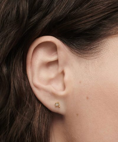 Alternative view of PDPaola Grey Fleur Single Earring