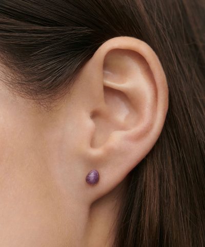 Alternative view of PDPaola Amethyst Gravity Single Ear Piercing