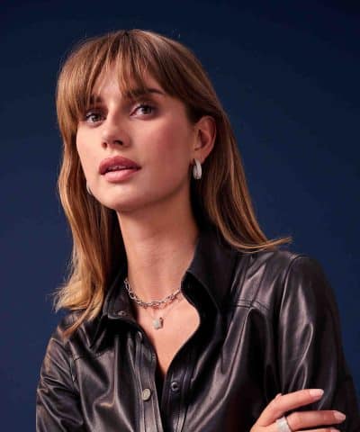 Alternative view of Sif Jakobs Pendant Feline Concavo - With White Zirconia