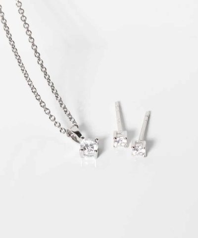 Alternative view of Sif Jakobs Set Princess