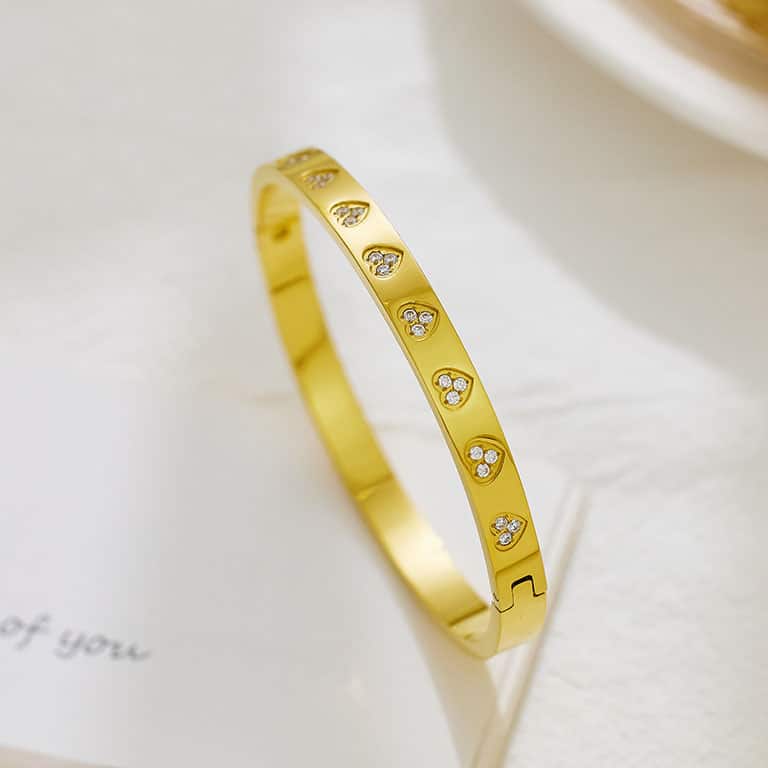 Goldstory LOVE bling bangle steel gold str M
