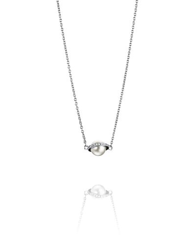 Produktbilde av Efva Attling Day pearl & stars necklace laget av hvitt gull, diamanter og ferskvannsperle.
