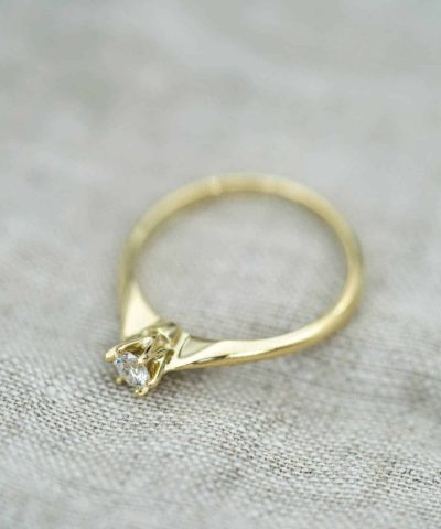 Alternative view of Polaris enstensring, Diamant 0.45ct TWSI